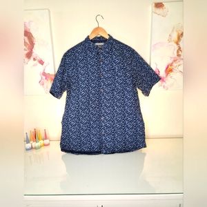 Mountain Khaki Men's Short Sleeve Button Down Medium